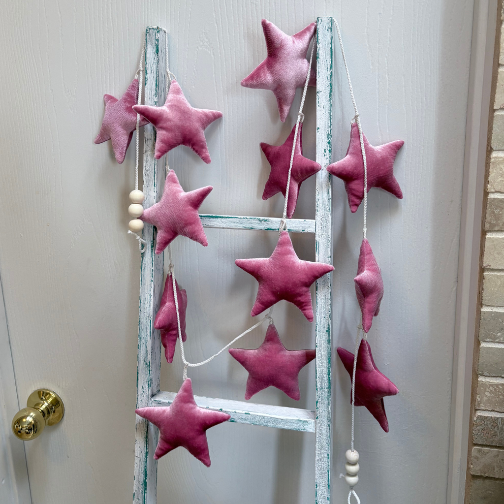 Mauve Velvet Star Garland