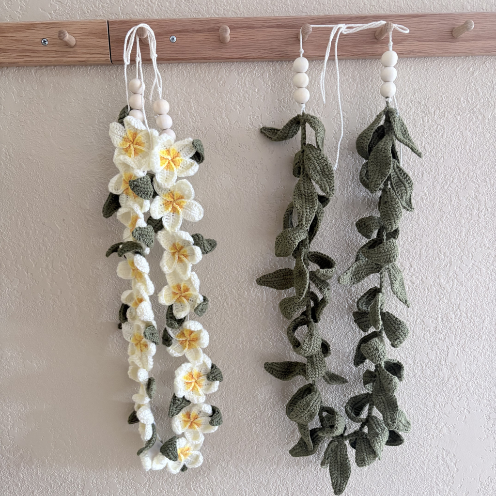 Ti Leaf Crochet Lei