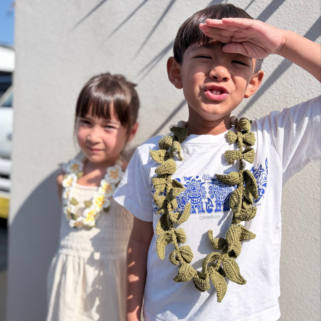 子ども用　ティーリーフのかぎ針編みレイ
